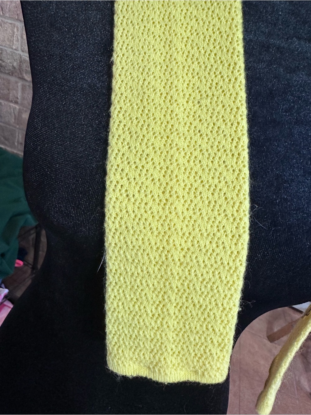 Vintage Stockpole Moore Tryon Co Yellow Crochet Knit Tie 100% Acrylic Retro - Picture 4 of 8
